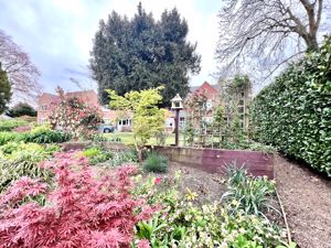 Front Garden- click for photo gallery